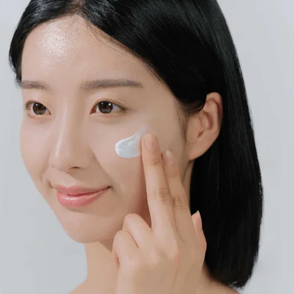 Madagascar Hyalu-Cica Water-Fit Sun Serum SPF50+ PA++++ 50ml